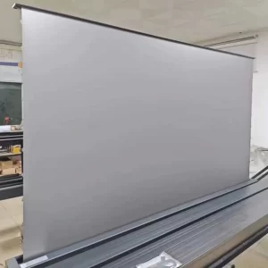 Advanced Automatic-locking System Manual Screen in Projection Screen the Cloth Is Pulled Down with Hands